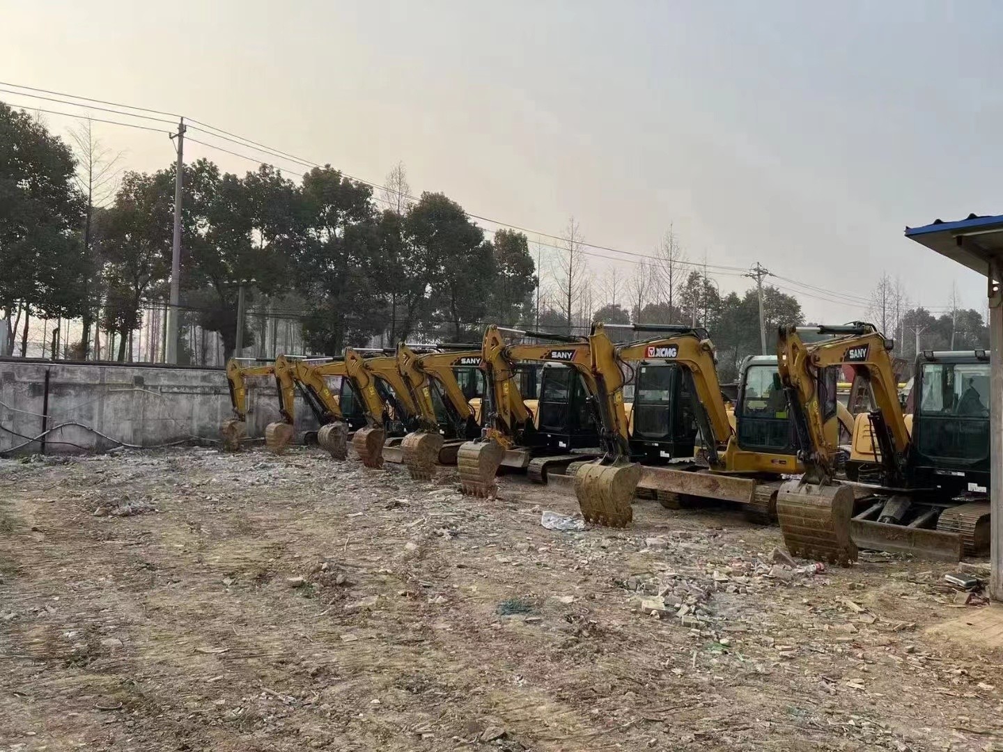 汝南县挖掘机培训基地